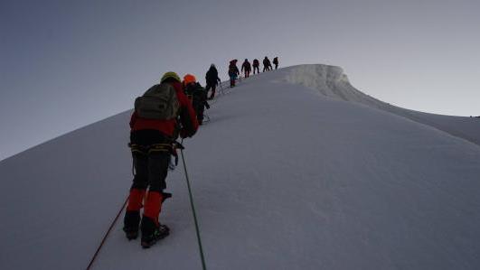 登山有風(fēng)險 小心加謹(jǐn)慎 驢友戶外登山旅游注意事項有哪些